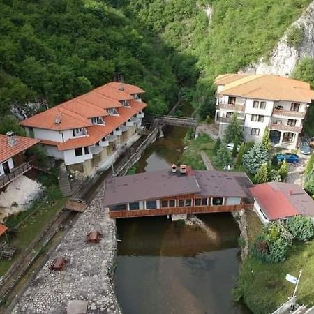 Eco Complex Smilyan Hotel Smilyan  ภายนอก รูปภาพ