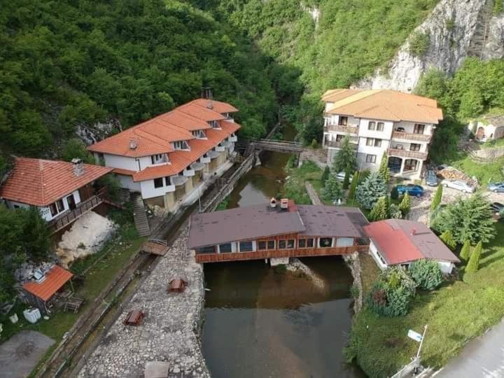 Eco Complex Smilyan Hotel Smilyan  ภายนอก รูปภาพ